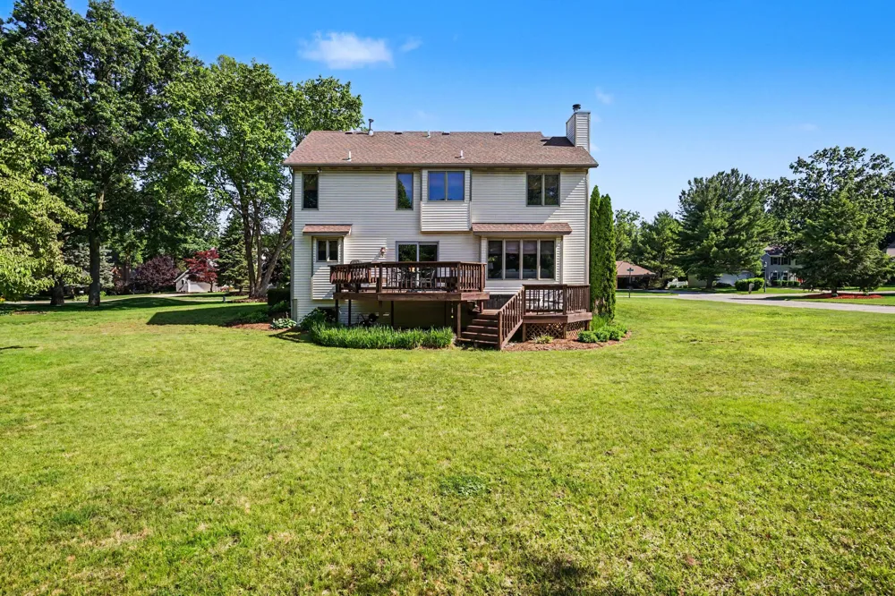 1864 Erin Isle Drive Park Township, MI 49424