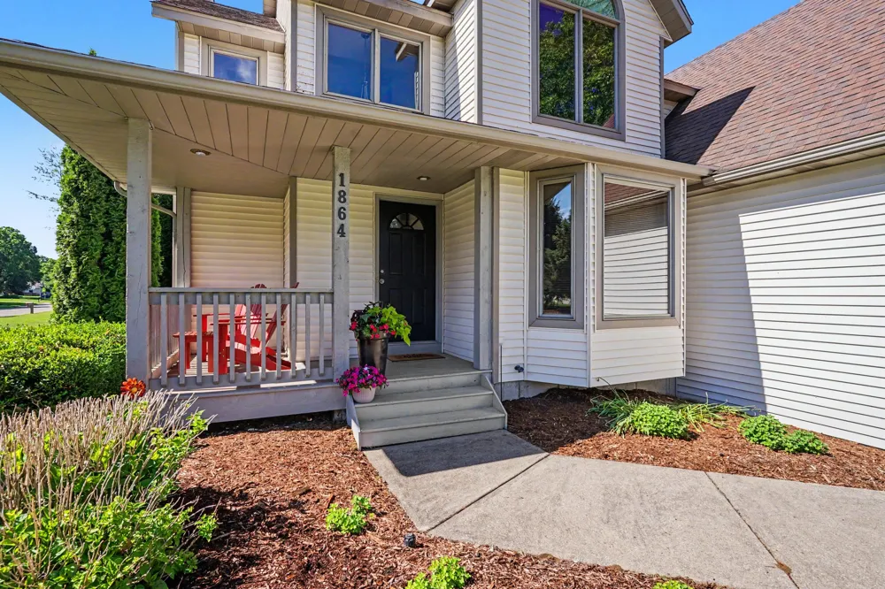 1864 Erin Isle Drive Park Township, MI 49424