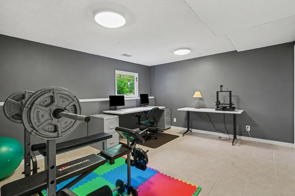 1864 Erin Isle Drive Park Township, MI 49424