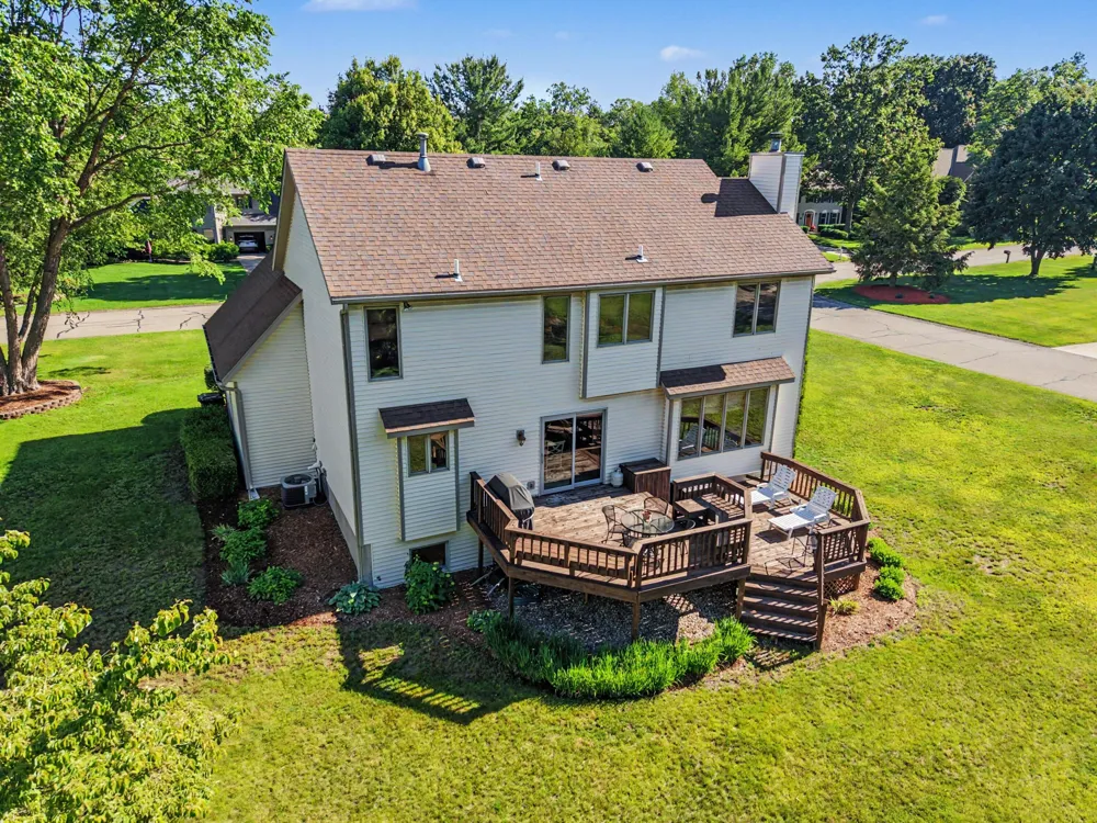 1864 Erin Isle Drive Park Township, MI 49424
