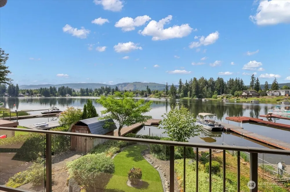 17049 Lake Point Drive SE Yelm, WA 98597