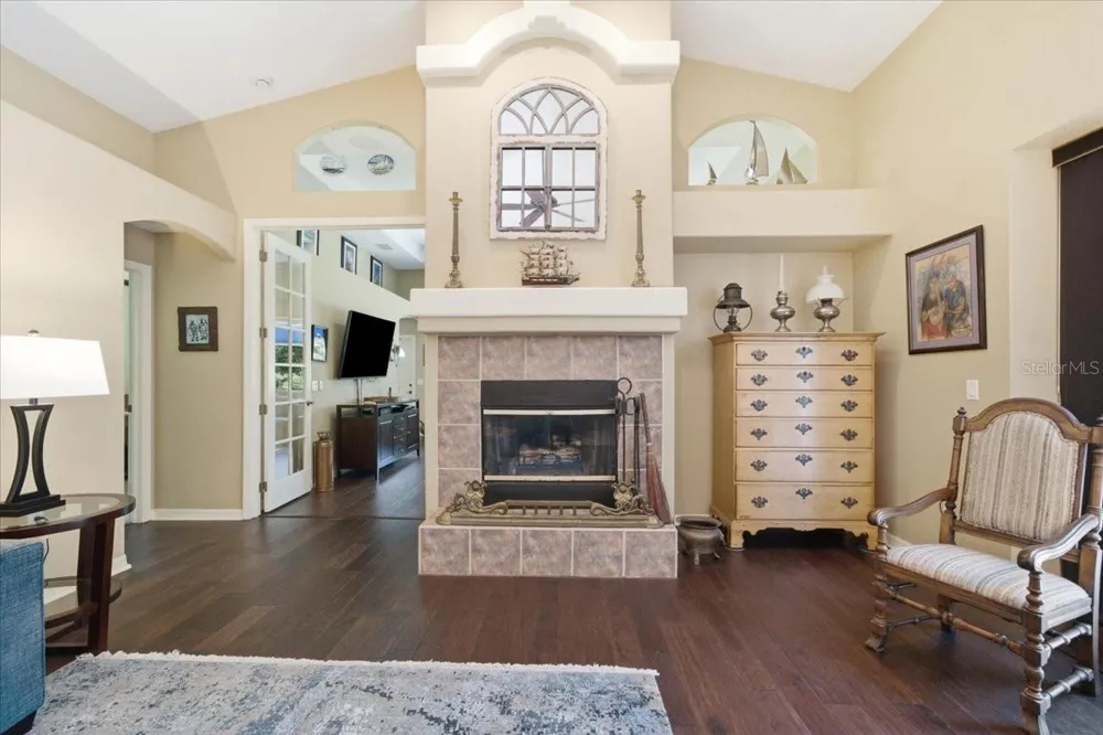418 PINE BLUFF DRIVE Lutz, FL 33549