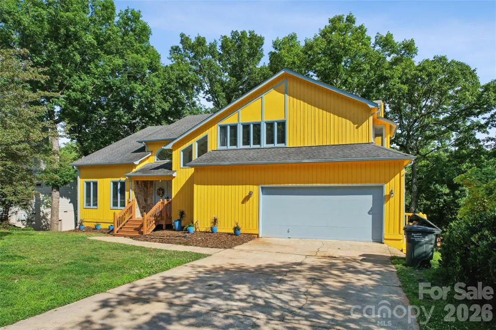 26049 Neptunes Landing Tega Cay, SC 29708