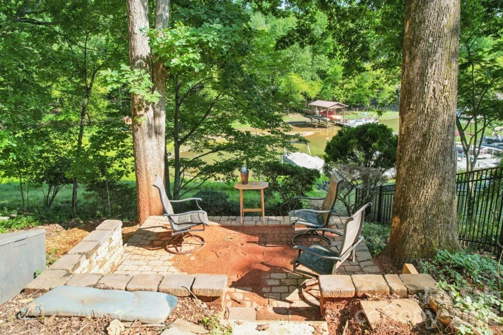 26049 Neptunes Landing Tega Cay, SC 29708