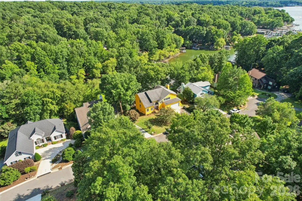 26049 Neptunes Landing Tega Cay, SC 29708