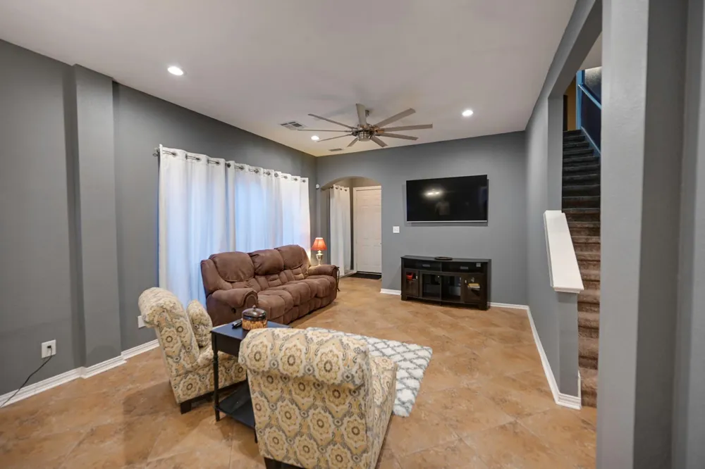 746 San Jacinto Circle Baytown, TX 77521