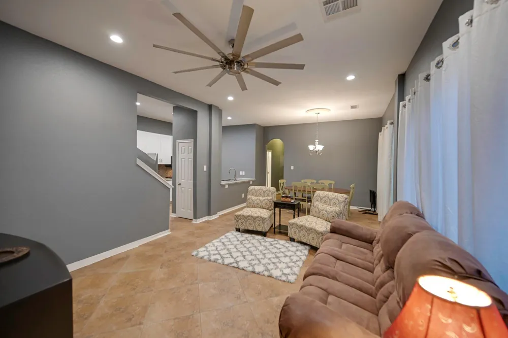 746 San Jacinto Circle Baytown, TX 77521