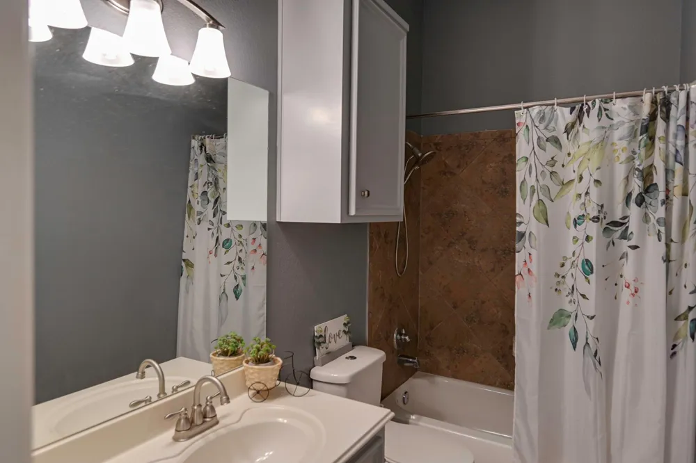 746 San Jacinto Circle Baytown, TX 77521