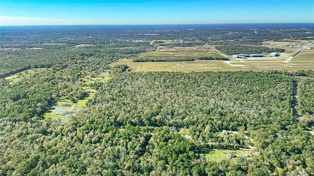 11522 Mockingbird Hill Conroe, TX 77303