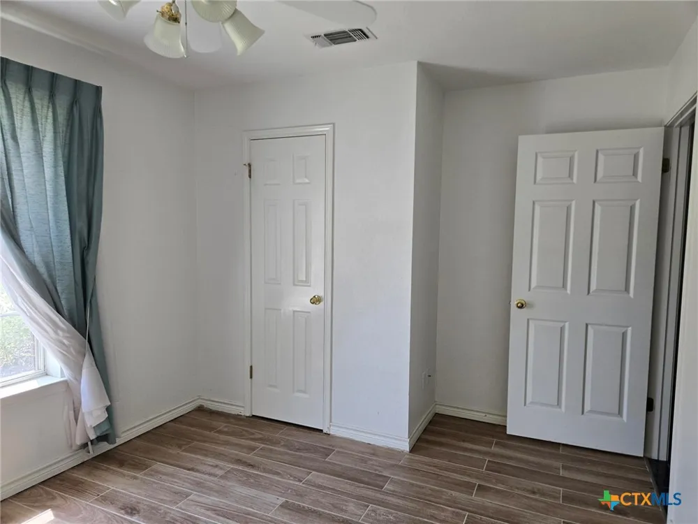 120 Gardenridge Drive Seguin, TX 78155