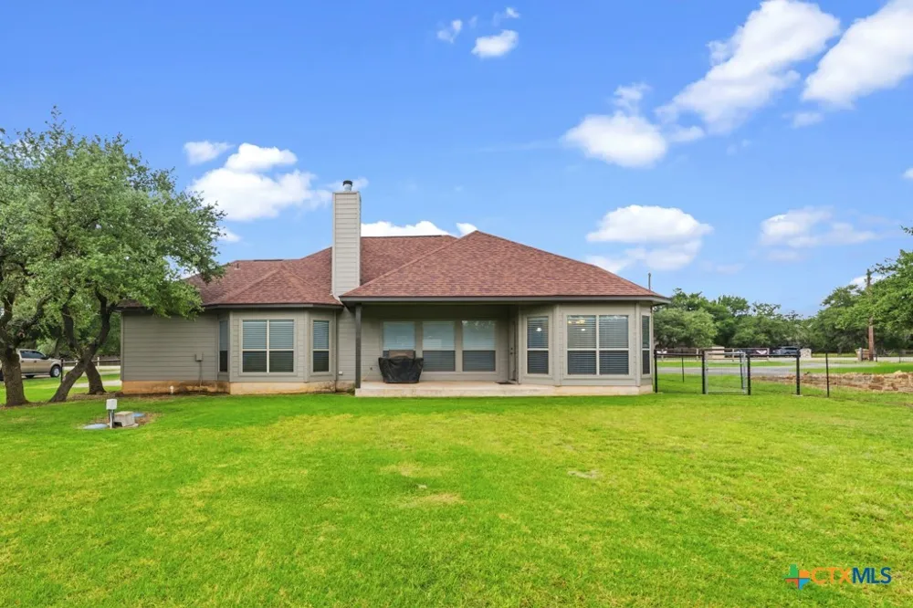1211 MOSSY HOLLOW DRIVE Spring Branch, TX 78070