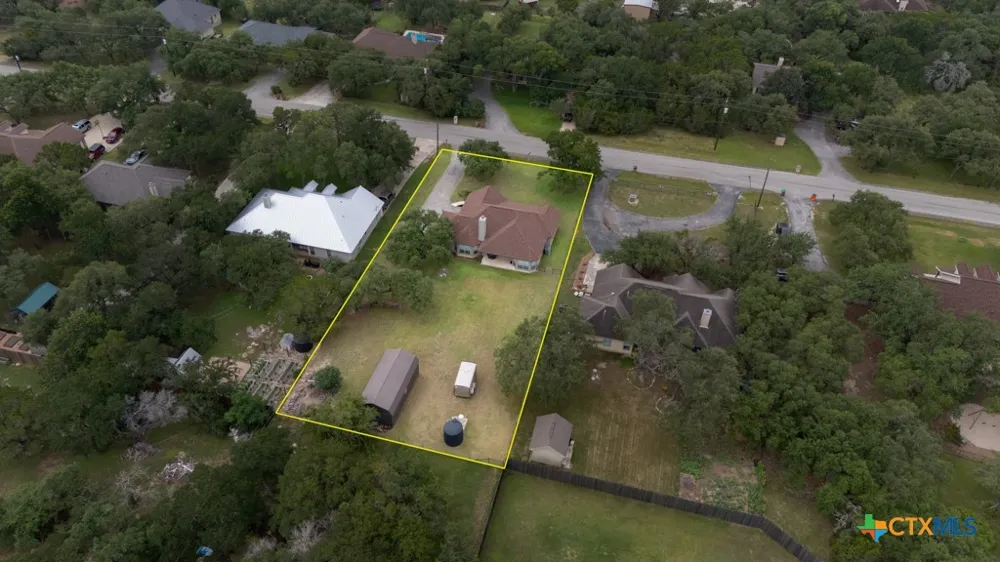 1211 MOSSY HOLLOW DRIVE Spring Branch, TX 78070