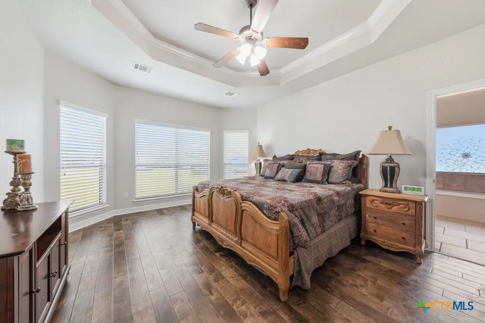 1211 MOSSY HOLLOW DRIVE Spring Branch, TX 78070