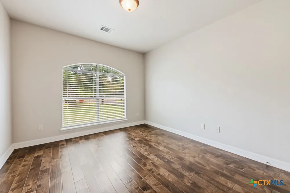 1211 MOSSY HOLLOW DRIVE Spring Branch, TX 78070