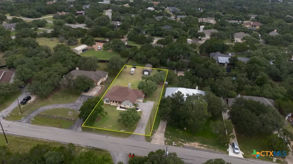 1211 MOSSY HOLLOW DRIVE Spring Branch, TX 78070