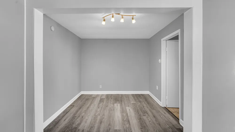 7713 Hendricks Place Merrillville, IN 46410