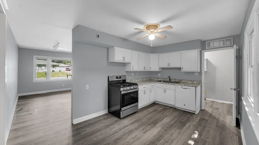 7713 Hendricks Place Merrillville, IN 46410