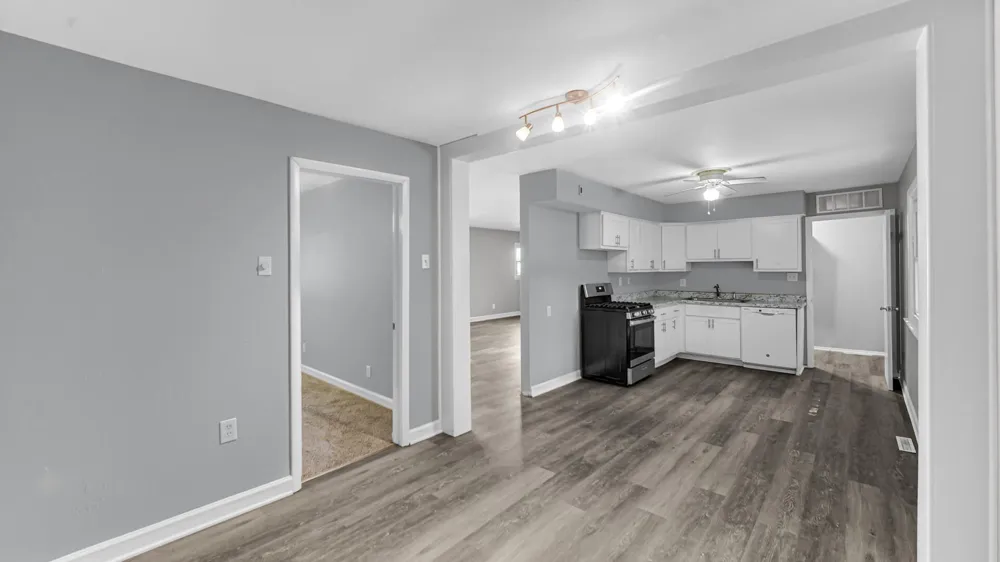7713 Hendricks Place Merrillville, IN 46410
