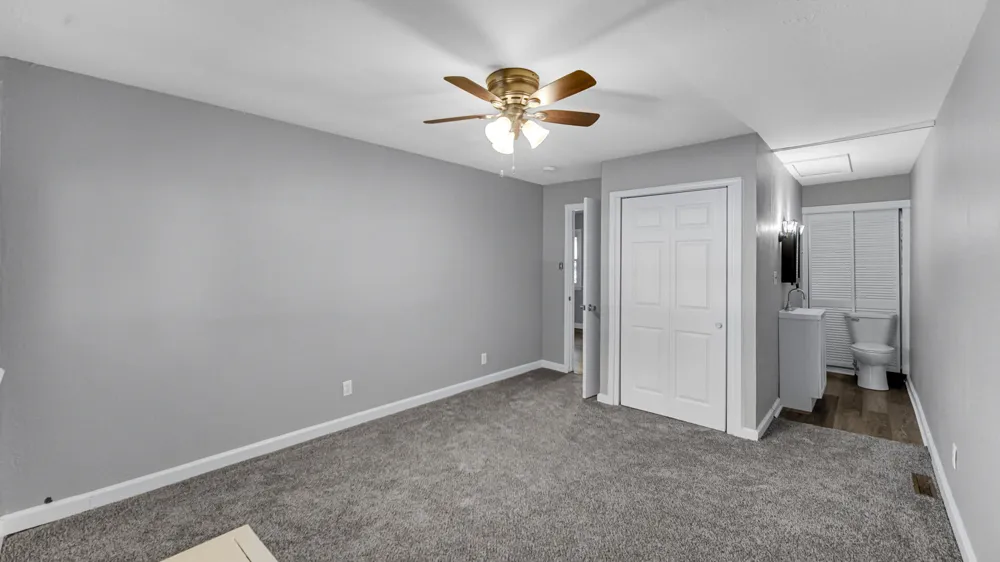 7713 Hendricks Place Merrillville, IN 46410