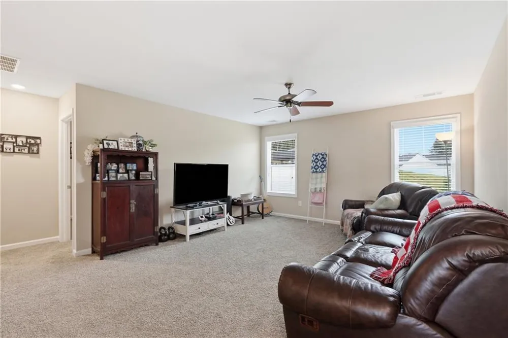 6352 Magnolia Station Drive Lula, GA 30554