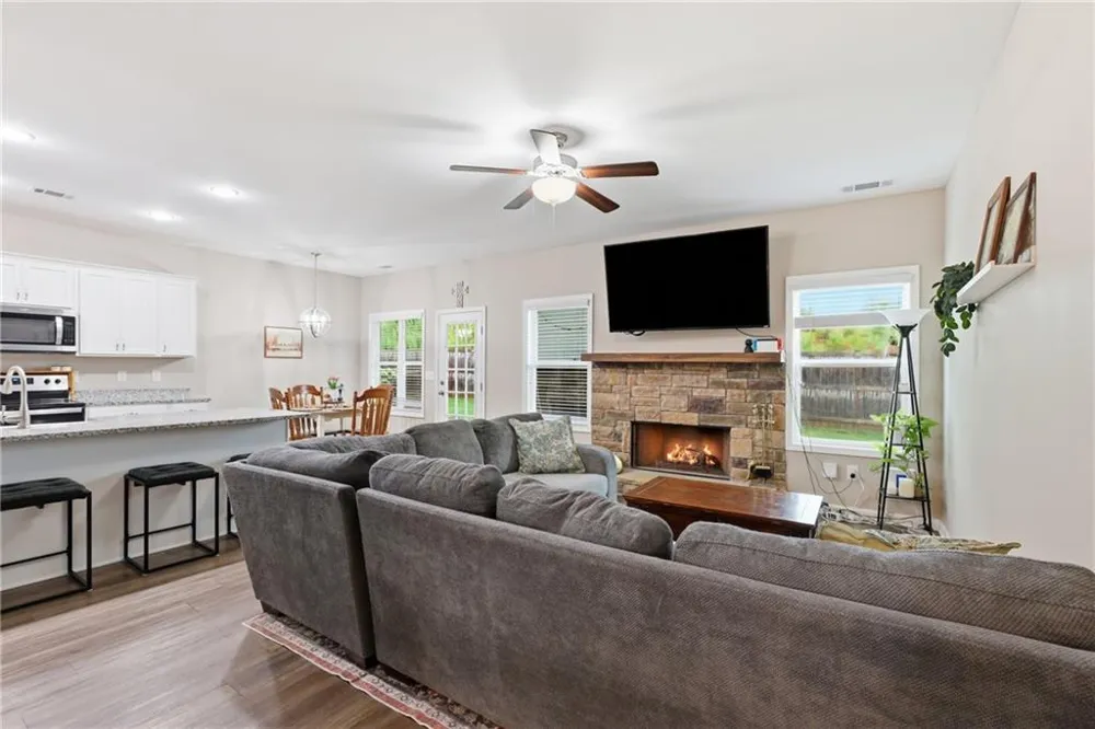 6352 Magnolia Station Drive Lula, GA 30554
