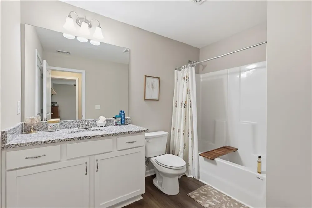 6352 Magnolia Station Drive Lula, GA 30554