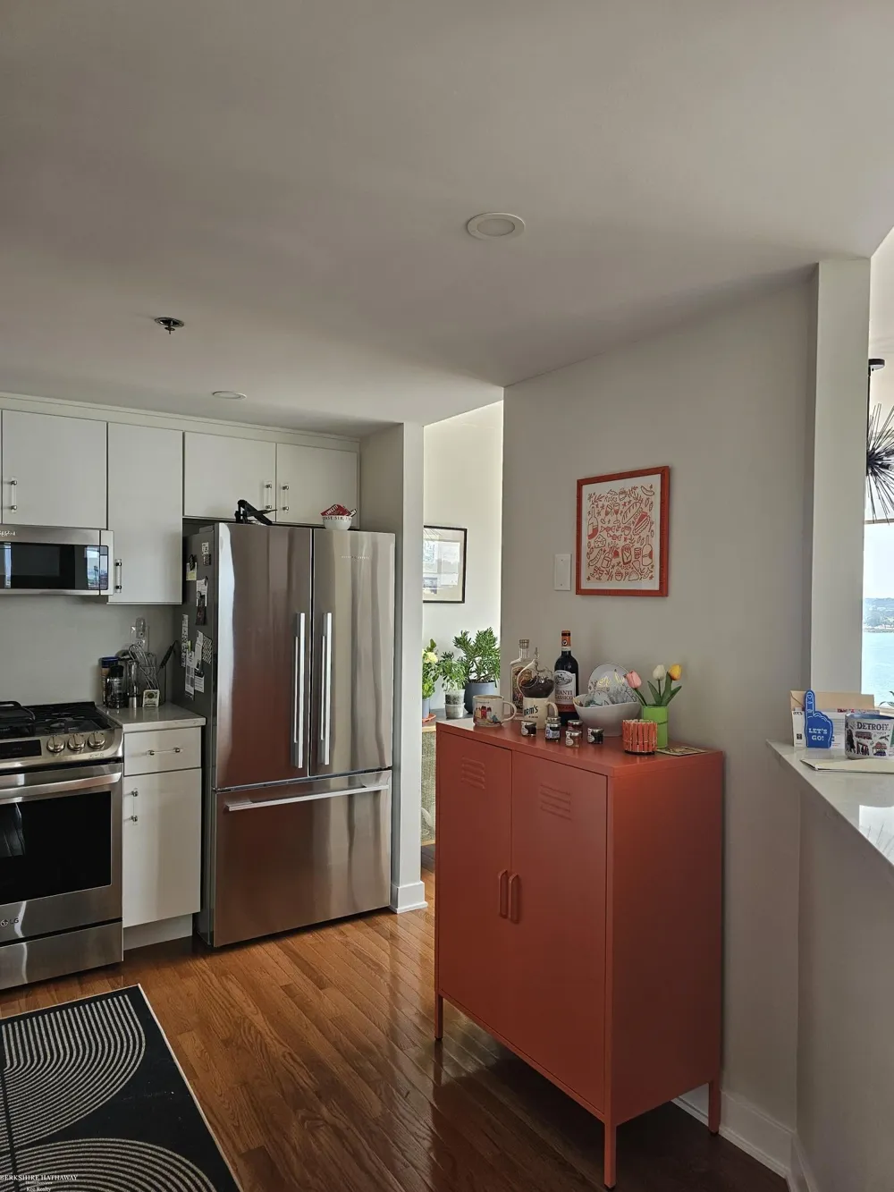 250 E Harbortown #1110 Drive Detroit City, MI 48207