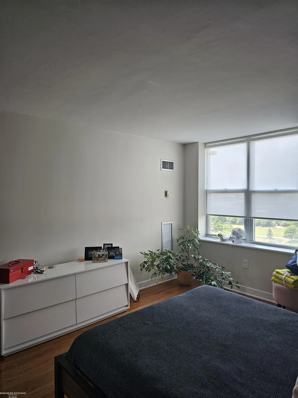 250 E Harbortown #1110 Drive Detroit City, MI 48207