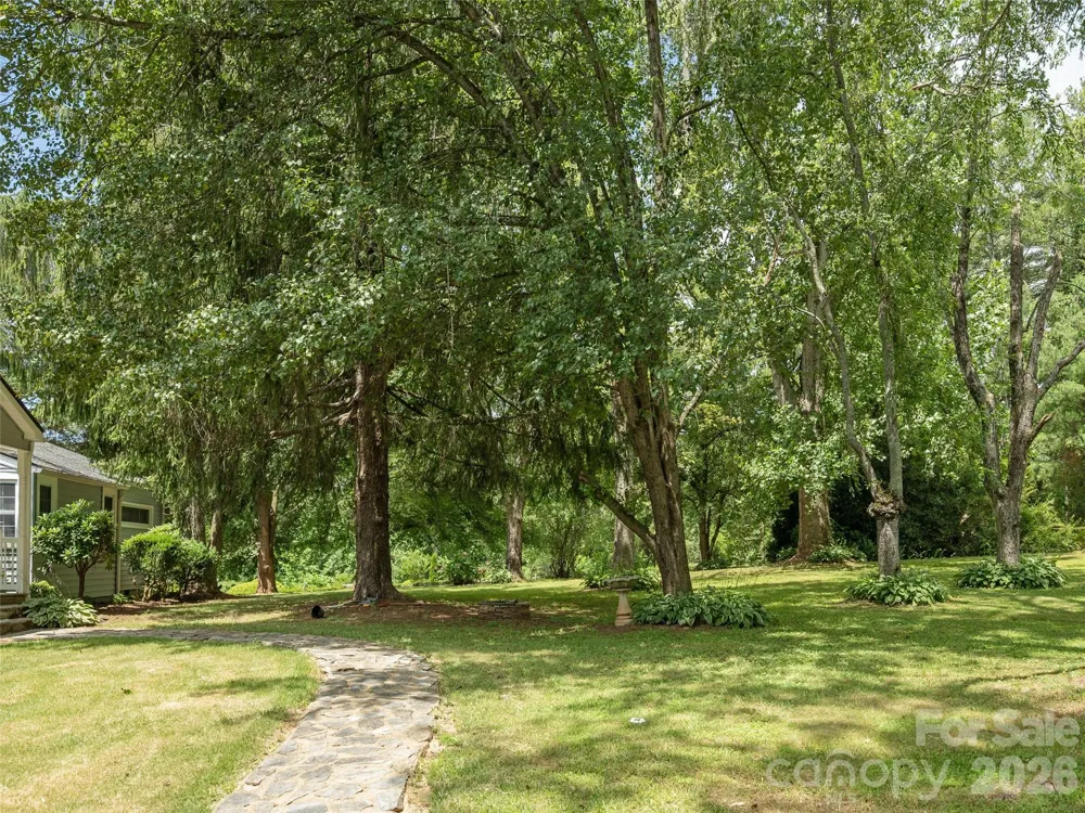 79 Edgewood Drive Arden, NC 28704