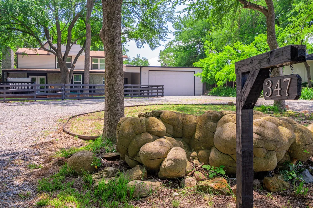 347 Quail Creek Circle Pottsboro, TX 75076