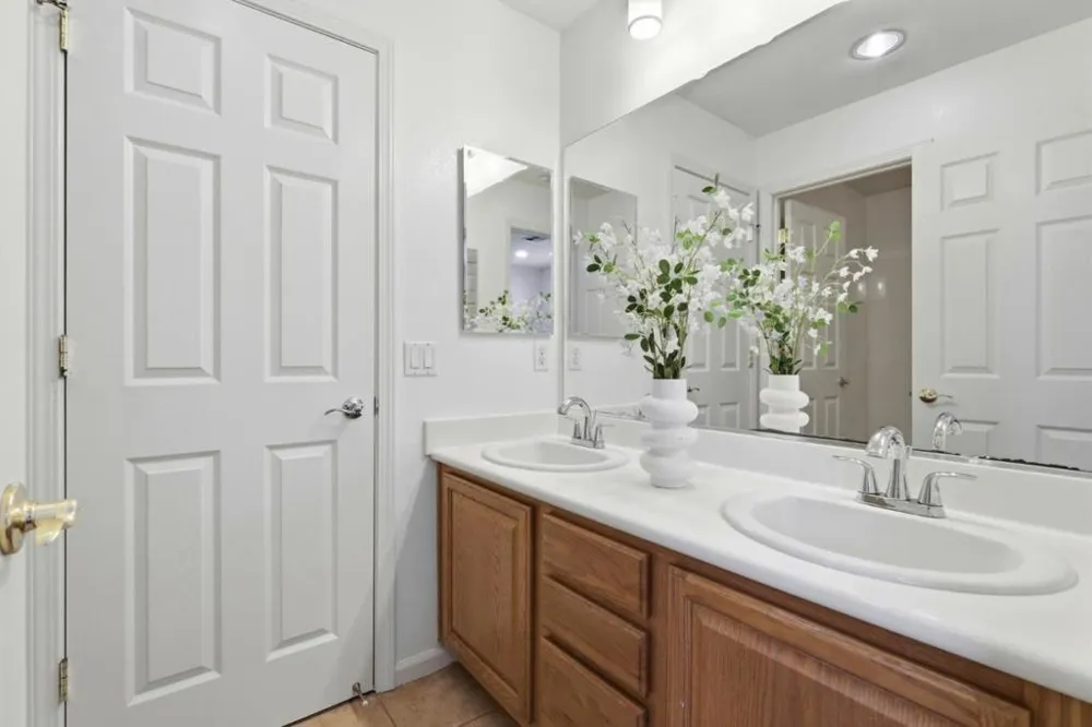 3287 Montevarchi Street San Jose, CA 95136