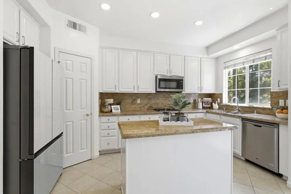 3287 Montevarchi Street San Jose, CA 95136