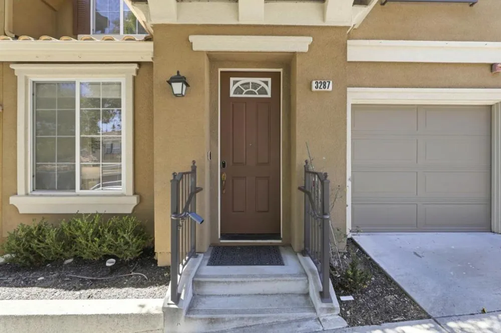 3287 Montevarchi Street San Jose, CA 95136