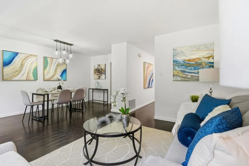 2315 Sharon Road Menlo Park, CA 94025