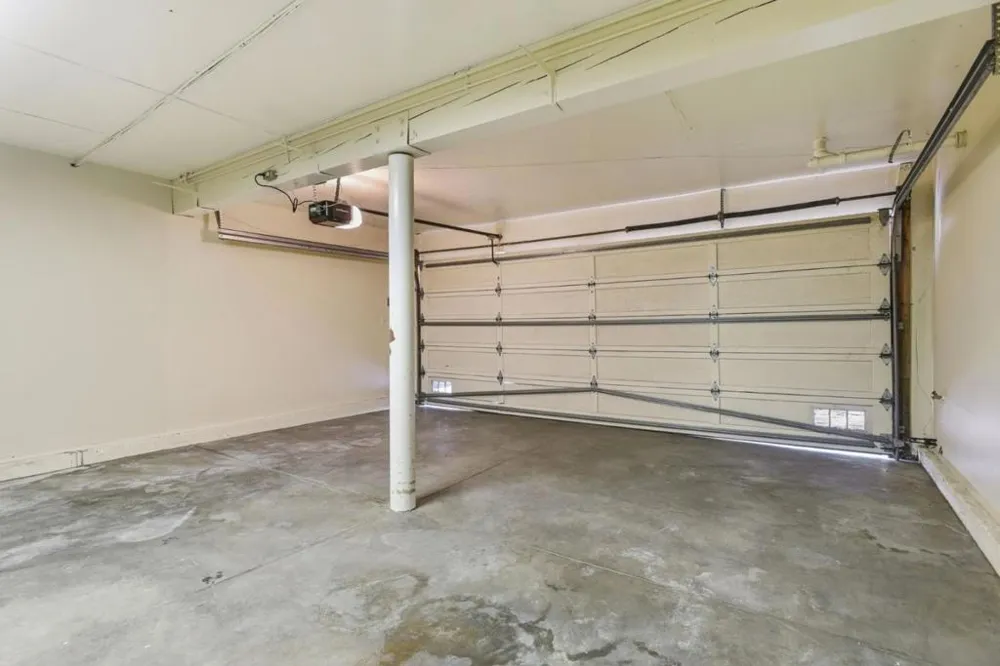 2315 Sharon Road Menlo Park, CA 94025