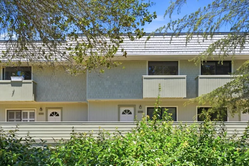 2315 Sharon Road Menlo Park, CA 94025