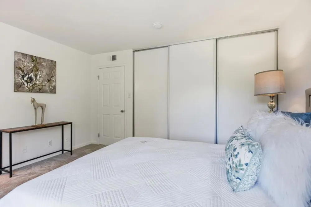 2315 Sharon Road Menlo Park, CA 94025