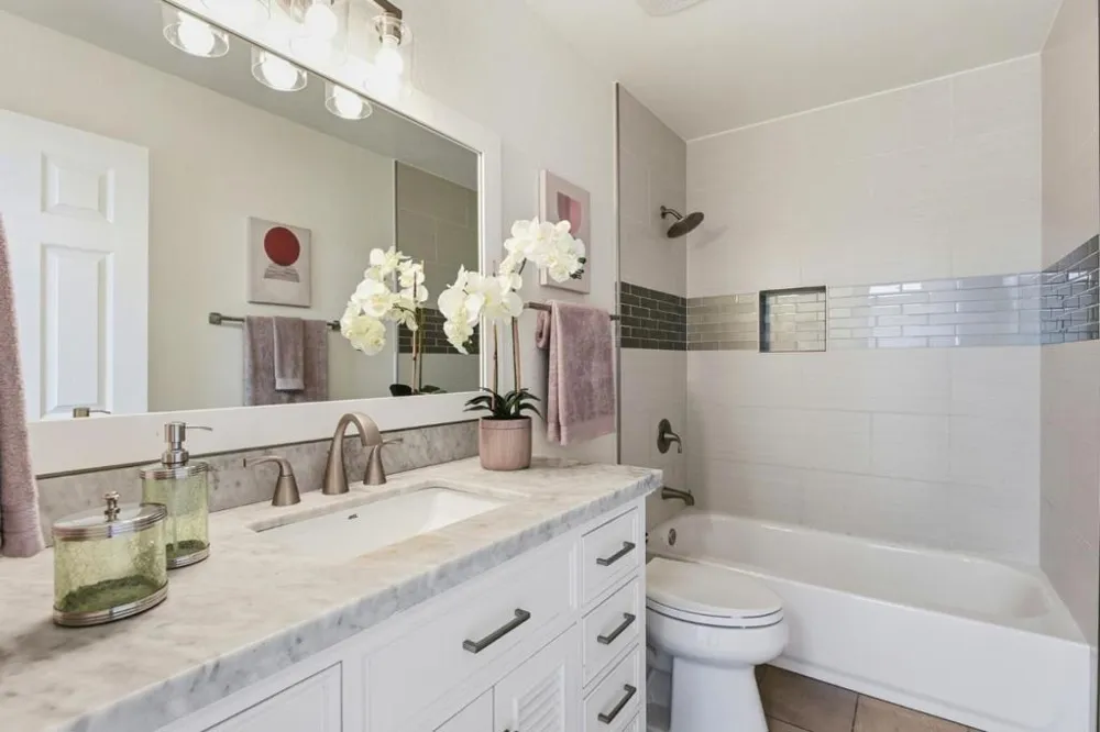 2315 Sharon Road Menlo Park, CA 94025