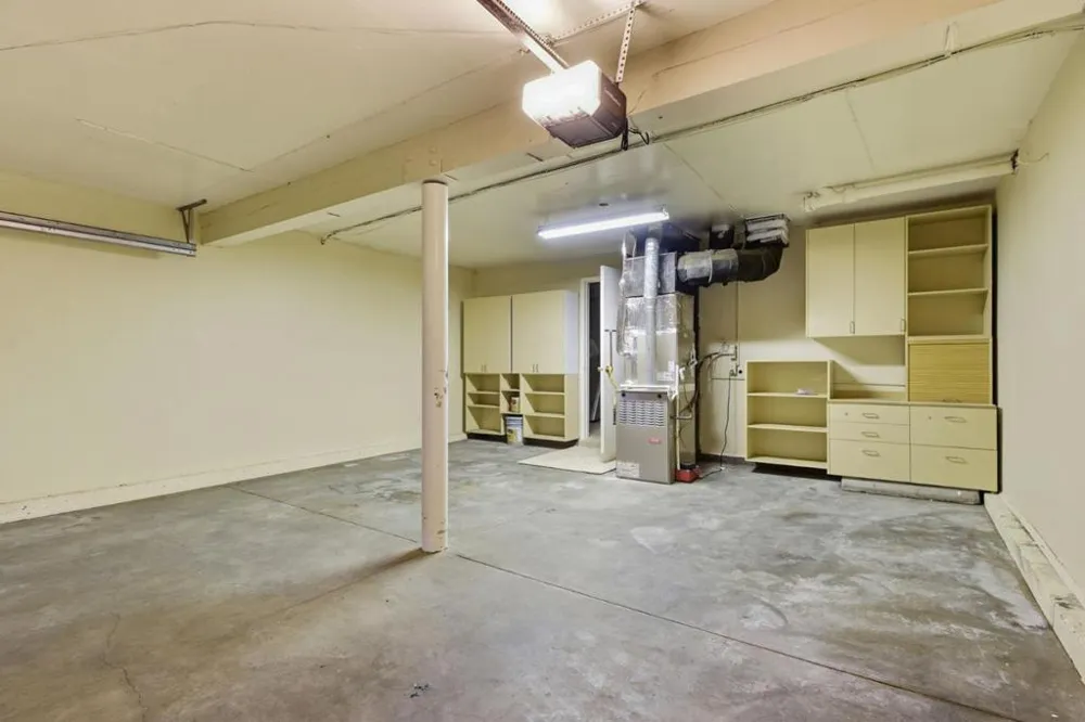 2315 Sharon Road Menlo Park, CA 94025