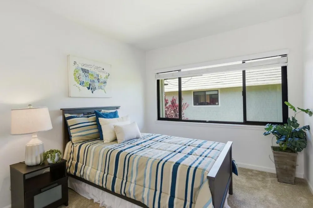 2315 Sharon Road Menlo Park, CA 94025