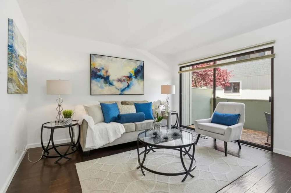 2315 Sharon Road Menlo Park, CA 94025