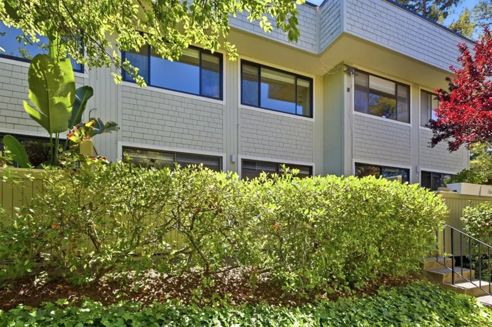 2315 Sharon Road Menlo Park, CA 94025