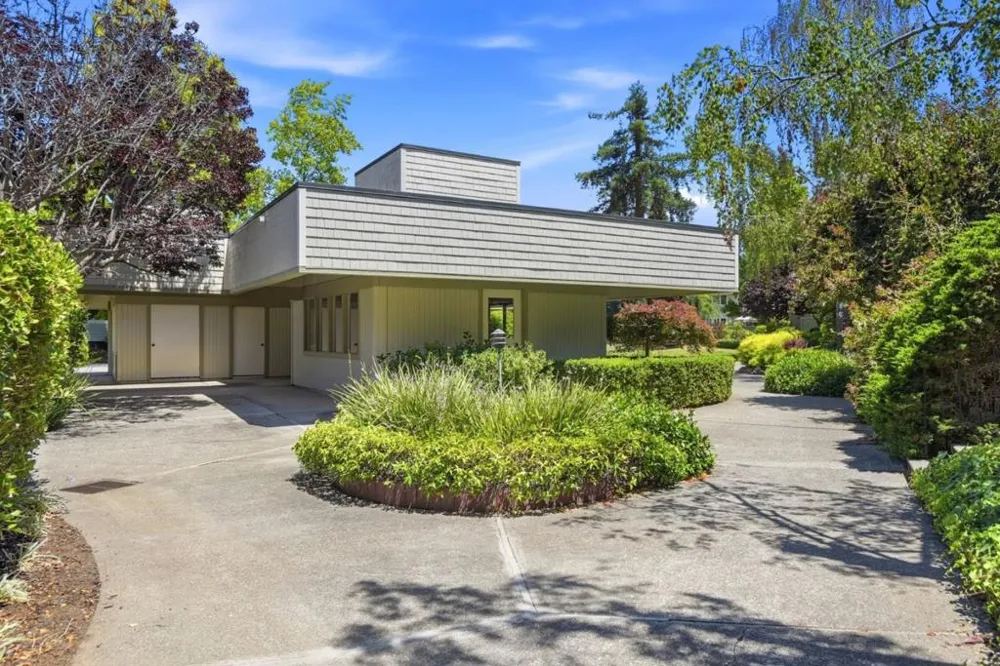 2315 Sharon Road Menlo Park, CA 94025