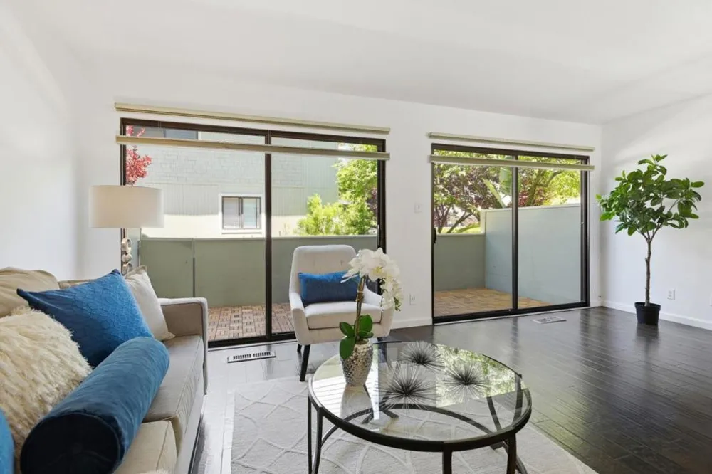 2315 Sharon Road Menlo Park, CA 94025