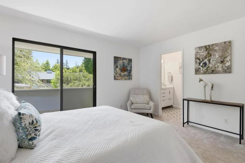 2315 Sharon Road Menlo Park, CA 94025