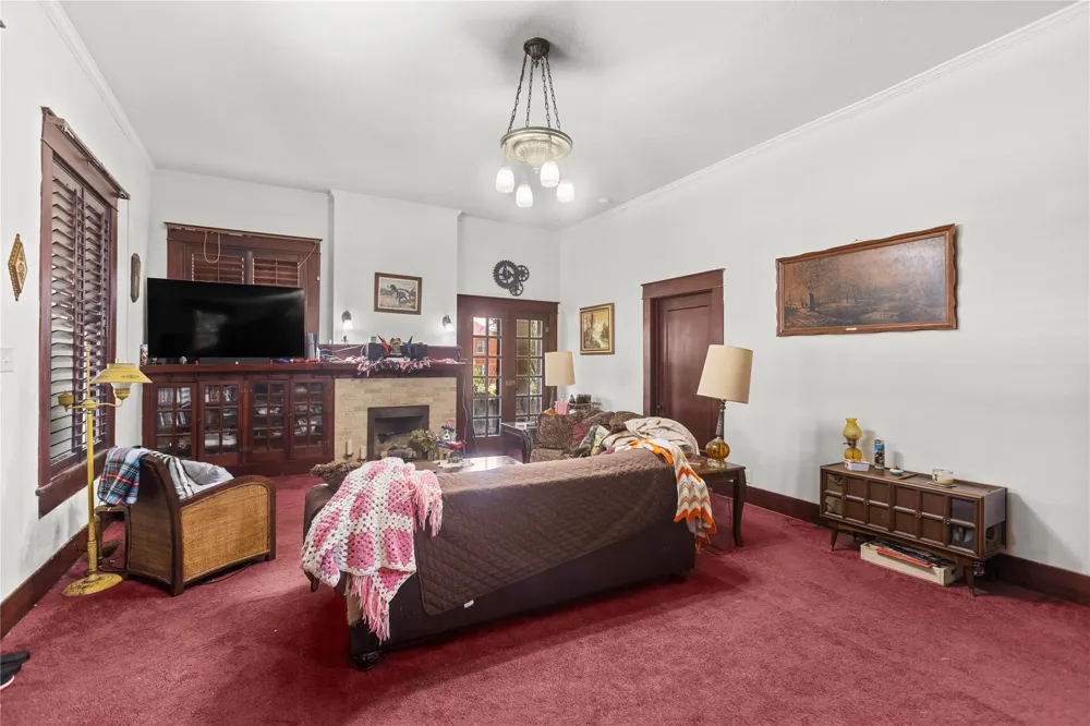 300 Hickory Street Honey Grove, TX 75446