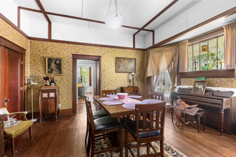 300 Hickory Street Honey Grove, TX 75446