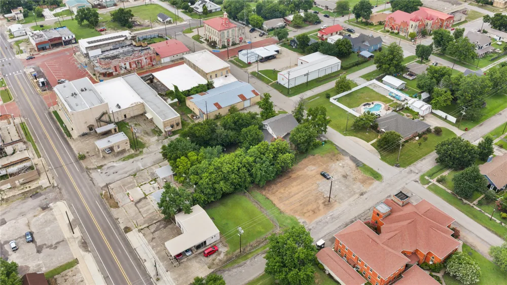 300 Hickory Street Honey Grove, TX 75446