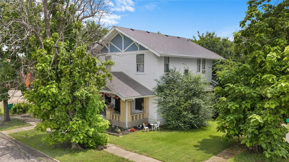 300 Hickory Street Honey Grove, TX 75446