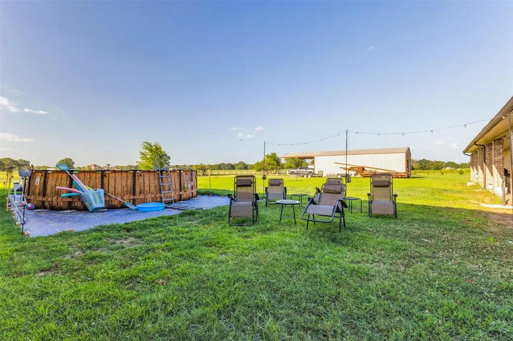 1590 Farm Road 2352 Sumner, TX 75486